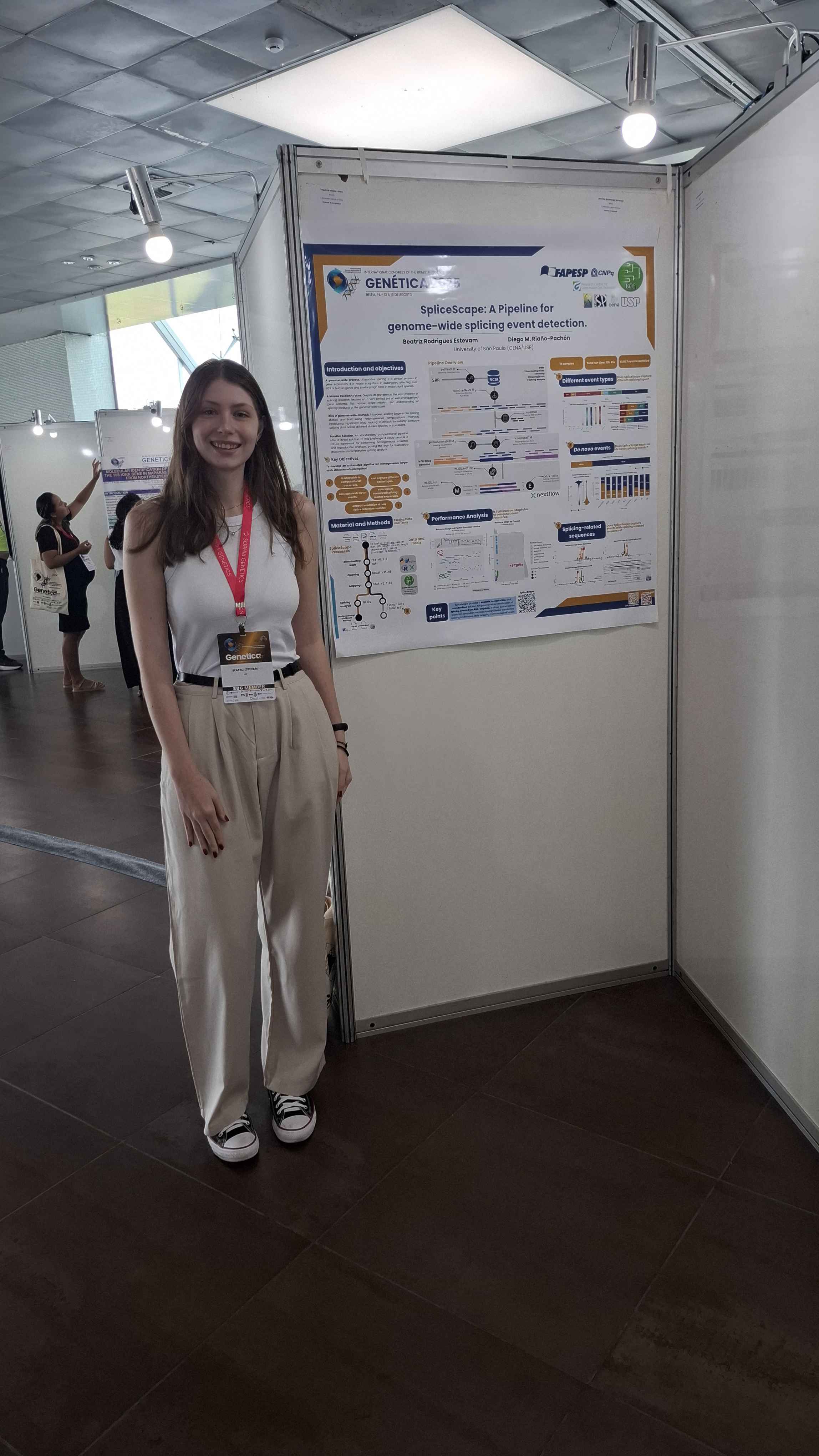 Beatriz Rodrigues Estevam - Best poster award at GENETICA 2025